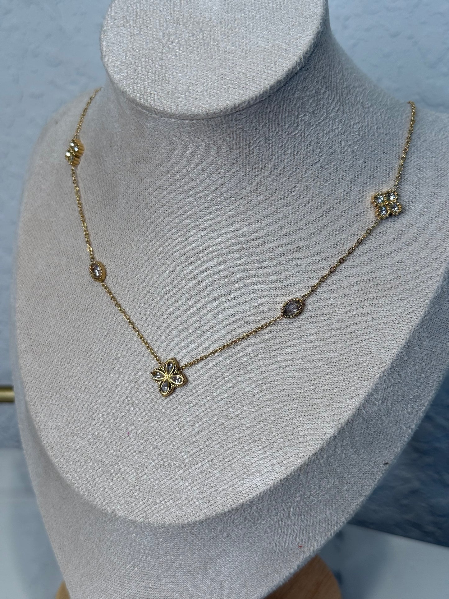 Eleanora Necklace