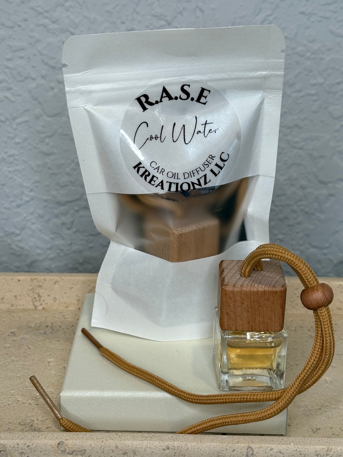 Cool Water Car Oil Diffuser