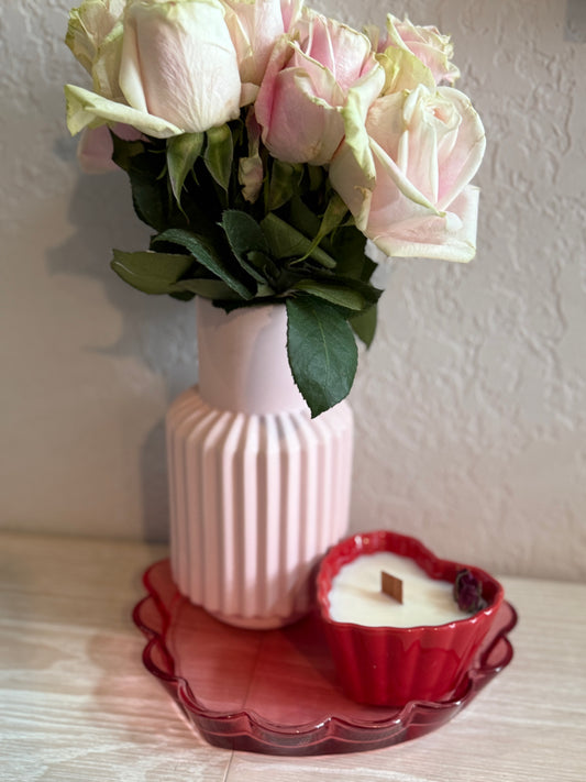 8oz Red heart candle