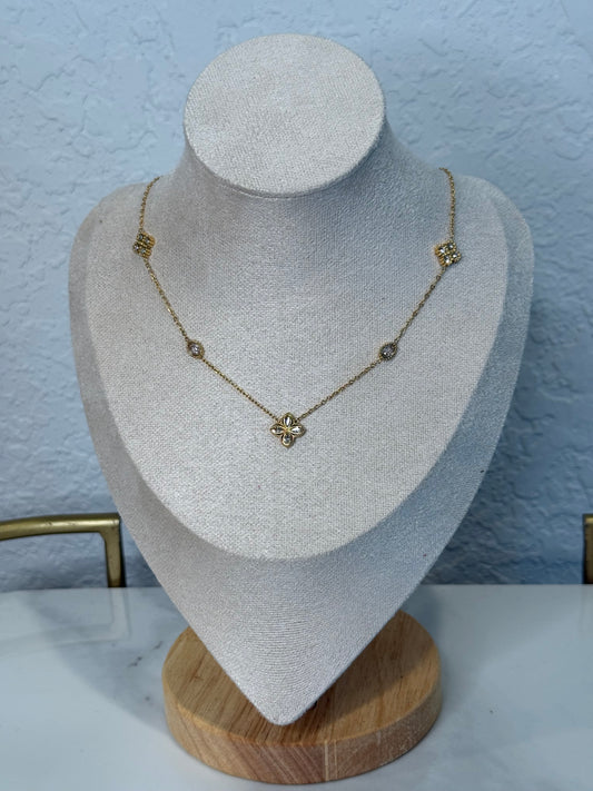 Eleanora Necklace